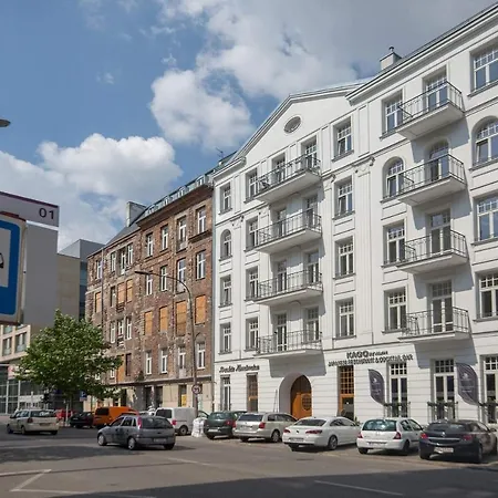 4 Eco Chateau Jagiellonska 22 Old Town * Warszawa