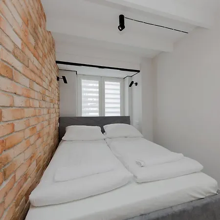 4 Eco Chateau Jagiellonska 22 Old Town