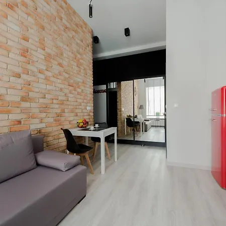 4 Eco Chateau Jagiellonska 22 Old Town Apartmán *